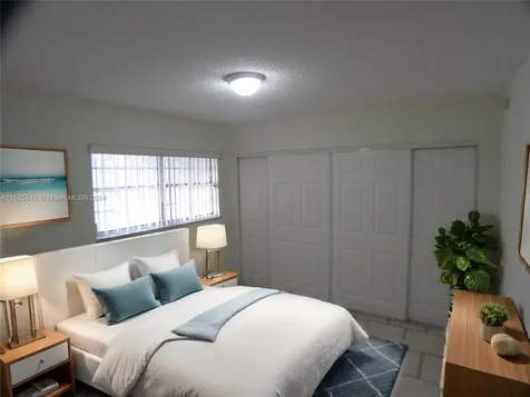 10 SW 108th Avenue Sweetwater FL 33174