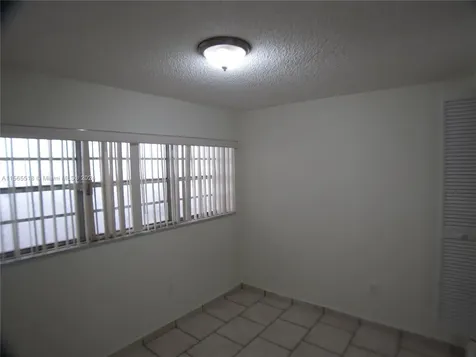 10 SW 108th Avenue Sweetwater FL 33174