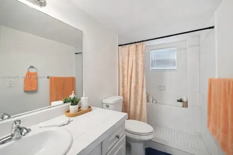 8363 Lake Drive Doral FL 33166
