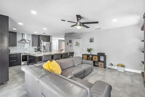 4110 NW 69th Terrace Coral Springs FL 33065