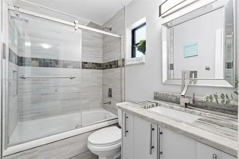 4110 NW 69th Terrace Coral Springs FL 33065