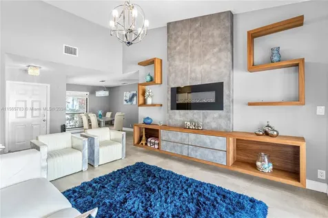 4110 NW 69th Terrace Coral Springs FL 33065