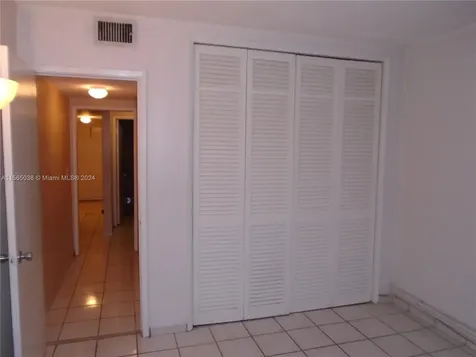 1450 NE 170th Street North Miami Beach FL 33162