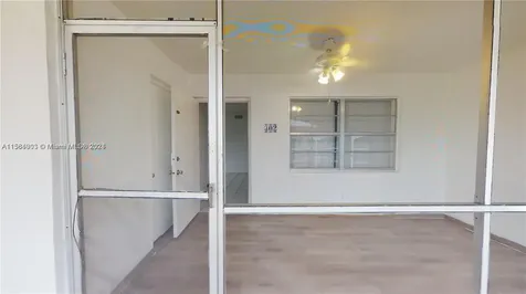 580 Egret Drive Hallandale Beach FL 33009