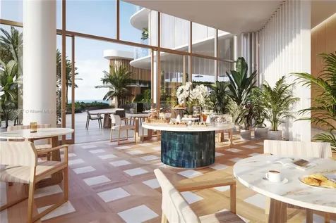 5333 Collins Avenue Miami Beach FL 33140