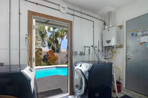 9409 SW 186th Street Cutler Bay FL 33157