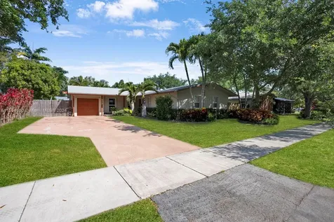 9409 SW 186th Street Cutler Bay FL 33157