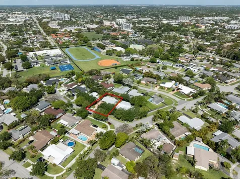 9409 SW 186th Street Cutler Bay FL 33157