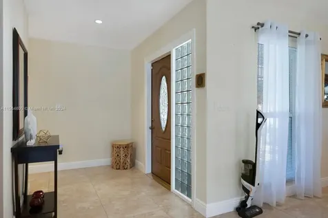9409 SW 186th Street Cutler Bay FL 33157