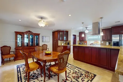 9409 SW 186th Street Cutler Bay FL 33157