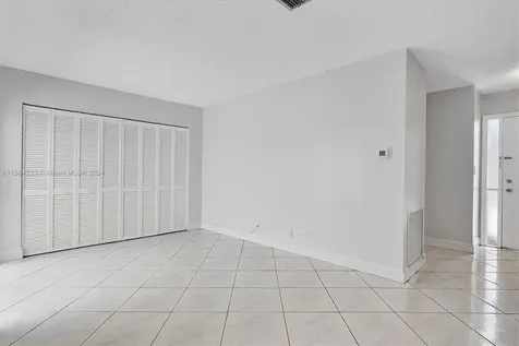971 NW 79th Terrace Plantation FL 33324
