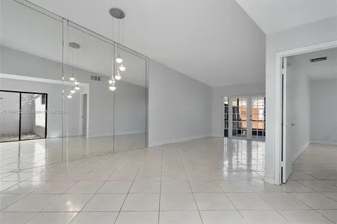 971 NW 79th Terrace Plantation FL 33324