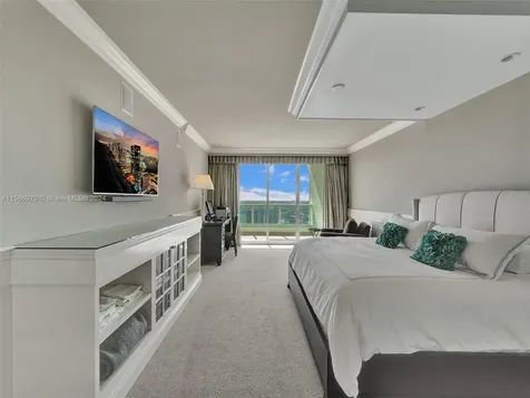 3201 NE 183rd Street Aventura FL 33160