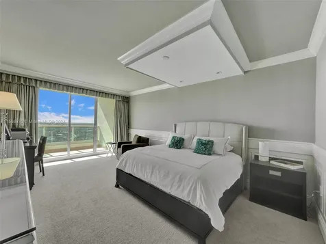 3201 NE 183rd Street Aventura FL 33160