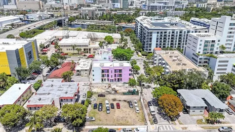 620 NW 11th Avenue Miami FL 33136