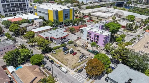 620 NW 11th Avenue Miami FL 33136