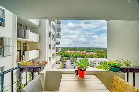 2750 NE 183rd Street Aventura FL 33160