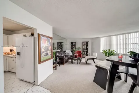 2750 NE 183rd Street Aventura FL 33160