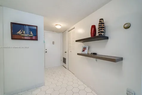 2750 NE 183rd Street Aventura FL 33160