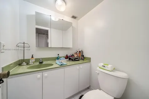 2750 NE 183rd Street Aventura FL 33160