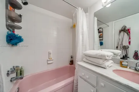 2750 NE 183rd Street Aventura FL 33160