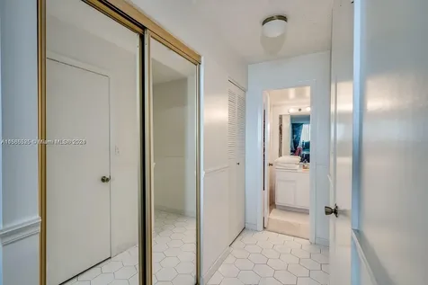 2750 NE 183rd Street Aventura FL 33160