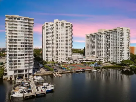 2750 NE 183rd Street Aventura FL 33160