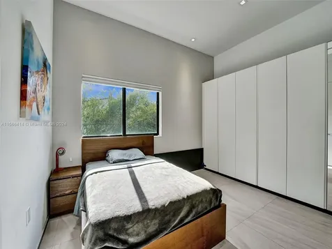 1941 NE 196th Terrace Miami FL 33179