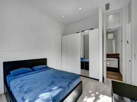 1941 NE 196th Terrace Miami FL 33179