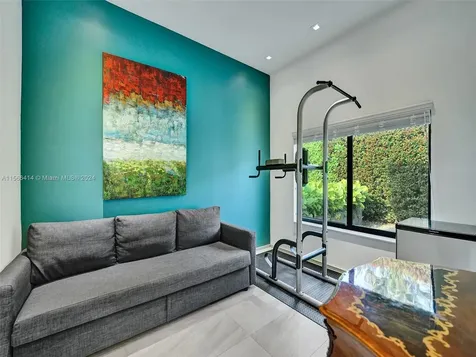 1941 NE 196th Terrace Miami FL 33179