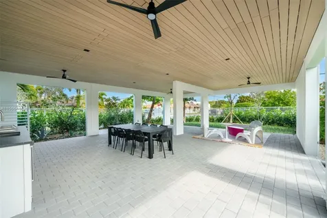 2662 SW 32nd Court Miami FL 33133