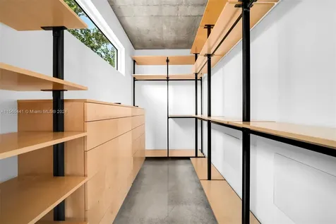 2662 SW 32nd Court Miami FL 33133