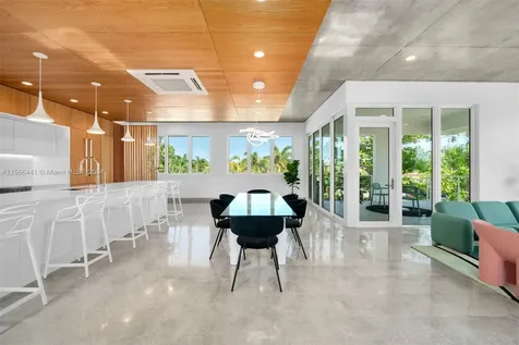 2662 SW 32nd Court Miami FL 33133