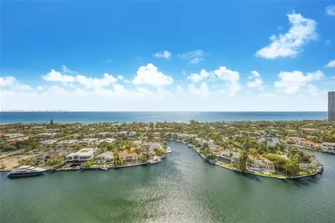 20201 E Country Club Drive Aventura FL 33180