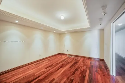20201 E Country Club Drive Aventura FL 33180