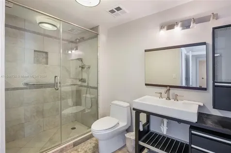 20201 E Country Club Drive Aventura FL 33180