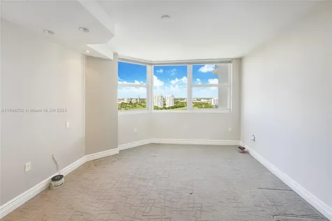 20201 E Country Club Drive Aventura FL 33180