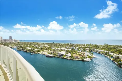 20201 E Country Club Drive Aventura FL 33180