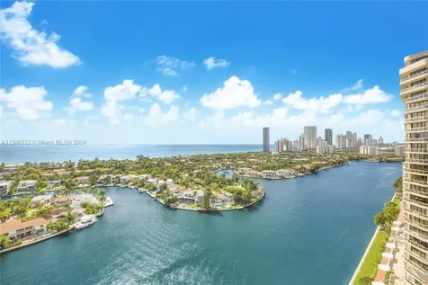 20201 E Country Club Drive Aventura FL 33180