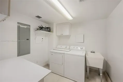20201 E Country Club Drive Aventura FL 33180