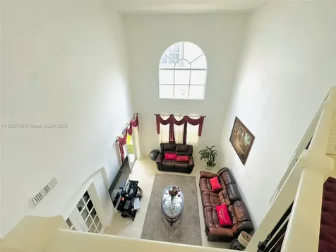 6082 SW 163rd Avenue Miami FL 33193