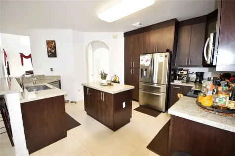 6082 SW 163rd Avenue Miami FL 33193