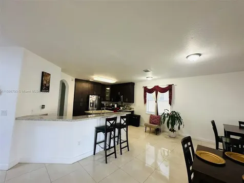 6082 SW 163rd Avenue Miami FL 33193