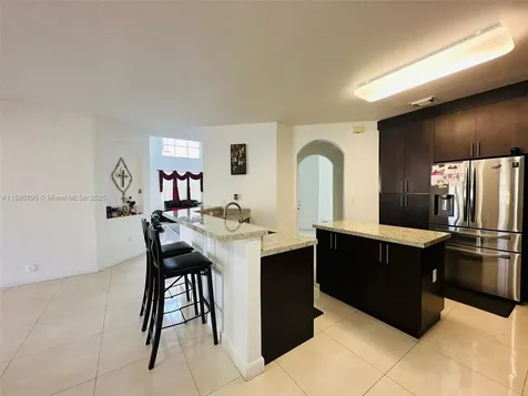 6082 SW 163rd Avenue Miami FL 33193