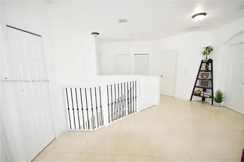 6082 SW 163rd Avenue Miami FL 33193