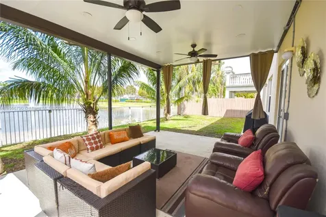 6082 SW 163rd Avenue Miami FL 33193