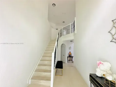 6082 SW 163rd Avenue Miami FL 33193