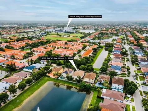 6082 SW 163rd Avenue Miami FL 33193