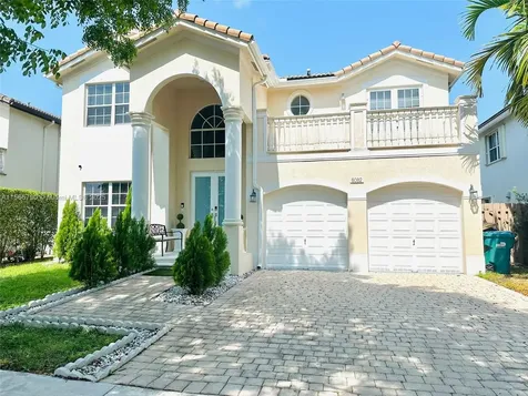 6082 SW 163rd Avenue Miami FL 33193