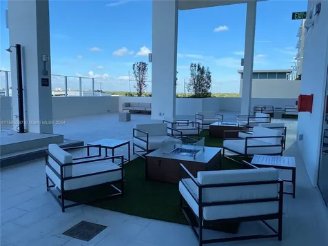 2820 NE 214th Street Aventura FL 33180